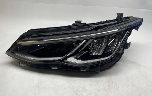 Volkswagen Golf VIII Headlight/headlamp 5H1941005