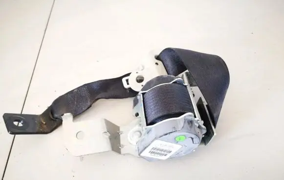 Dodge Journey Middle seatbelt (rear) 607041664c 608163100a