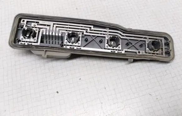 Tail light part
