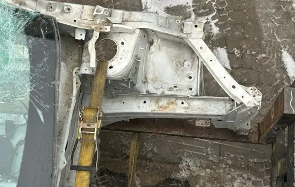 Nissan Pulsar Front side member 