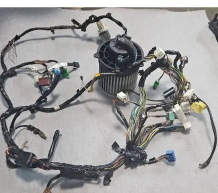 Opel Agila B Heater fan/blower A10370B07000 3660252K10