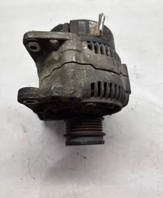 Volkswagen PASSAT B5 Generator/alternator 028903025