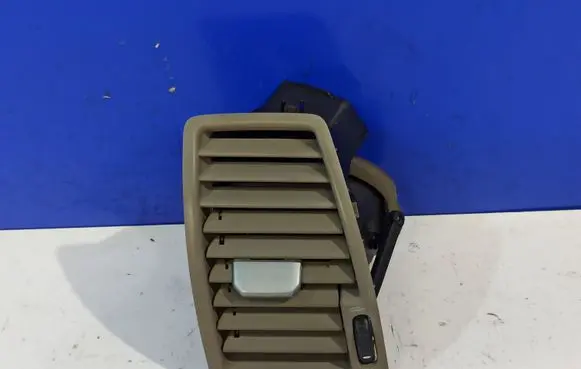 Volvo XC90 Dashboard air vent grill cover trim 3409598
