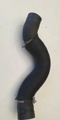 Nissan X-Trail T32 Engine coolant pipe/hose
