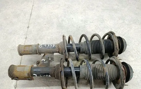 Hyundai i10 Front shock absorber/damper 
