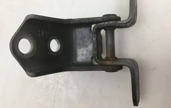Mazda 6 Rear door upper hinge D46172210B