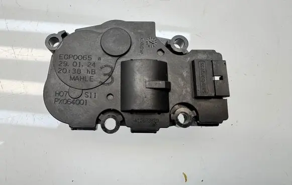 BMW iX Air flap motor/actuator PX064001 EGP0065