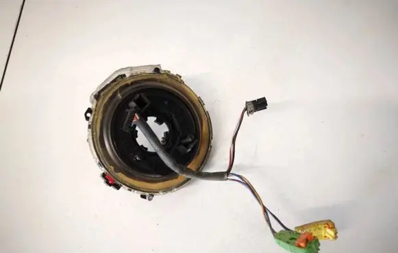 Mercedes-Benz CLS C219 Airbag slip ring squib (SRS ring) a1714640518