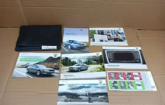Skoda Superb B6 (3T) User manual 