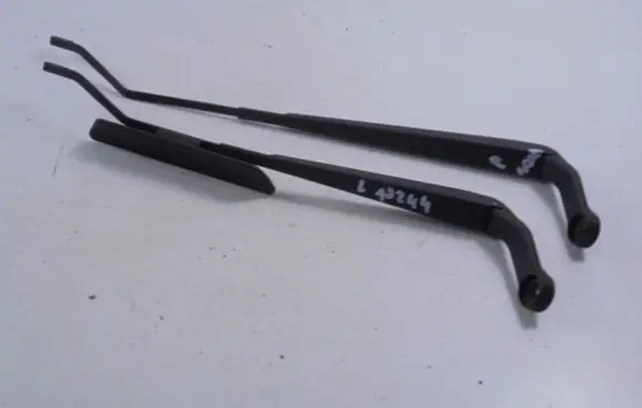 Mazda Demio Front wiper blade arm