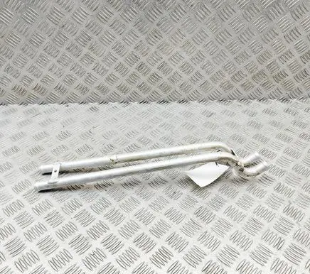 Aston Martin DBX Engine coolant pipe/hose