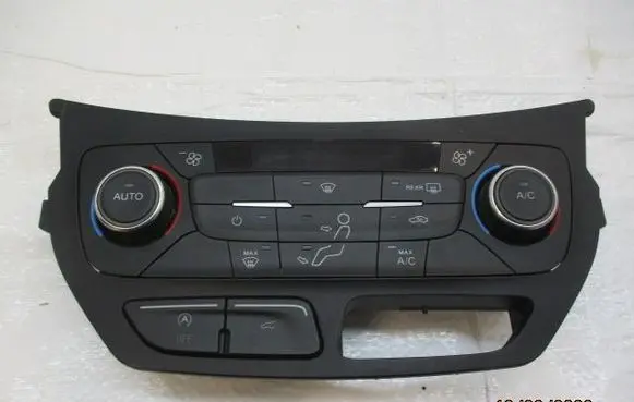 Ford Kuga II Climate control unit GJ5T-18C612-AF