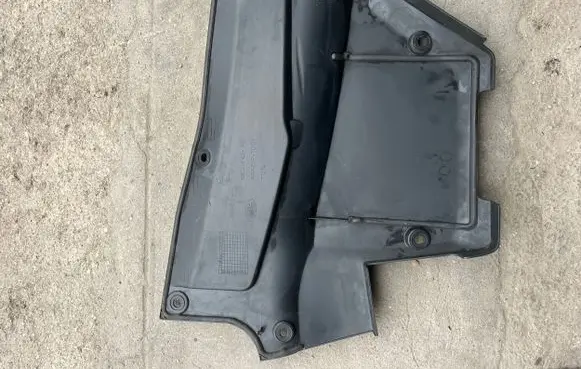 Land Rover Range Rover Evoque L551 Battery bracket K8D25162AB