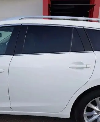 Mazda 6 Front door