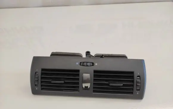 BMW X3 E83 Dash center air vent grill 3400074