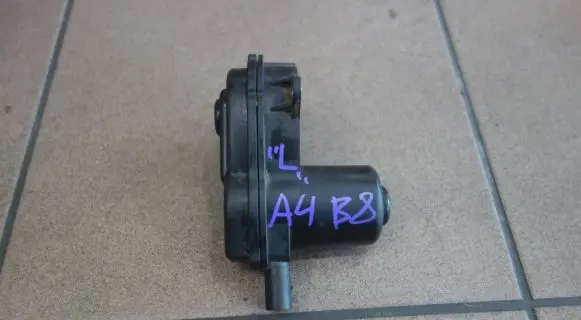 Audi A4 S4 B8 8K Rear brake caliper 32335478