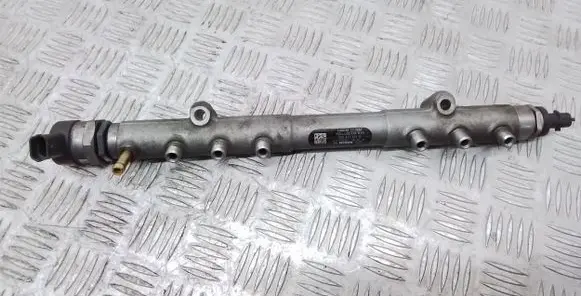 Volvo S80 Fuel main line pipe 0445215023 30777576
