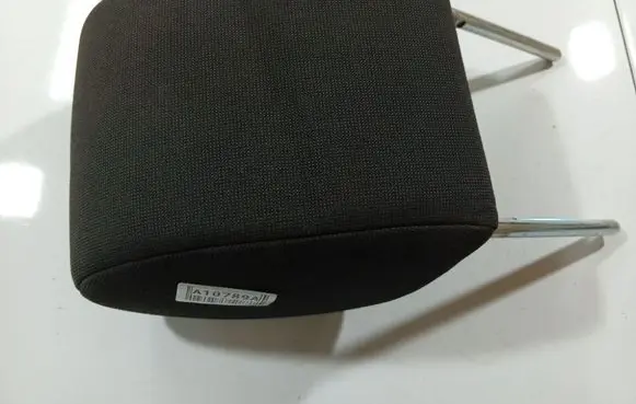 Land Rover Freelander 2 - LR2 Front seat headrest 