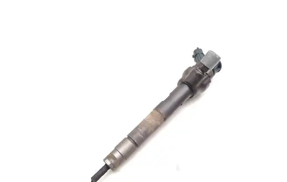 Jaguar XE Fuel injector G4D39K546CA 0445110664