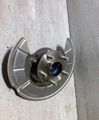 Ford Focus Rear wheel bearing hub jx6c20299d1d