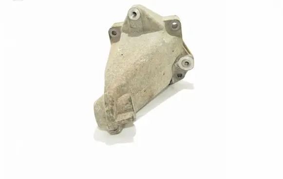 Mercedes-Benz SLK R171 Engine mounting bracket A2712231204