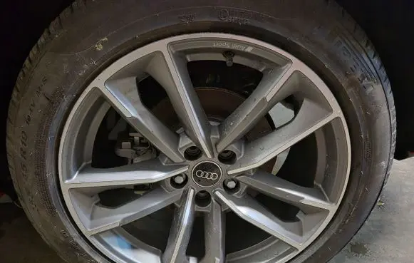 Audi Q3 F3 R19 spare wheel 83A601025B 2554519 PIRELLI