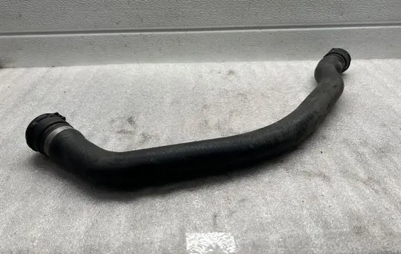 BMW 5 E60 E61 Engine coolant pipe/hose 778744905