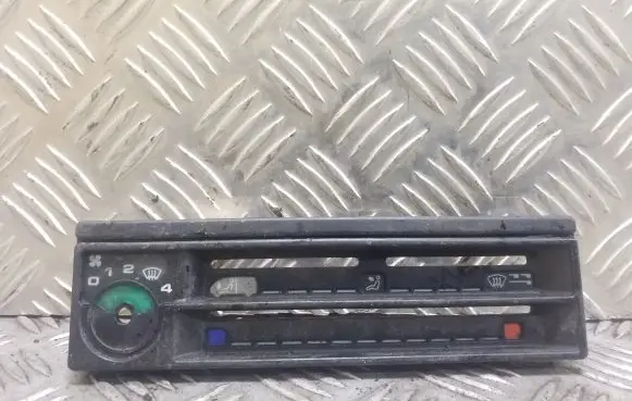 Volkswagen Transporter - Caravelle T4 Climate control/heater control trim 701919383