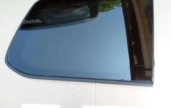 Toyota Land Cruiser (J150) Rear door window glass