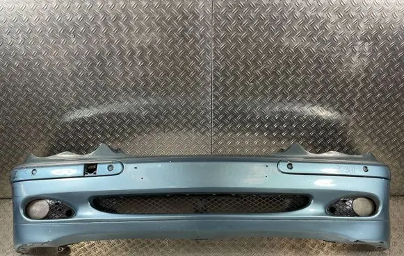 Mercedes-Benz C W203 Front bumper 2158200556