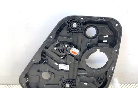 Hyundai Tucson TL Rear door window regulator with motor 83460D7000