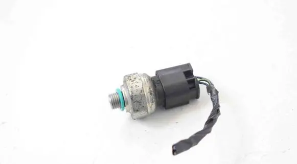 BMW X3 F25 Air conditioning (A/C) pressure sensor 9181464