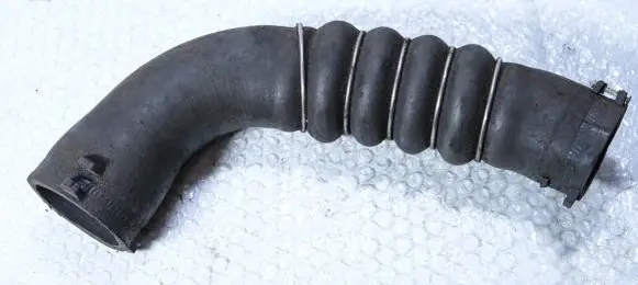 Audi A6 S6 C6 4F Intercooler hose/pipe 4F0145738F