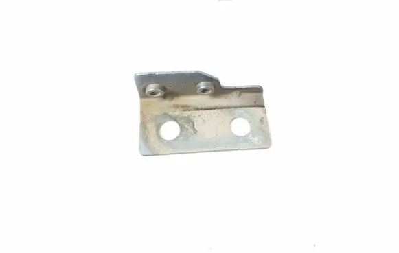Mercedes-Benz SLK R171 Fender mounting bracket