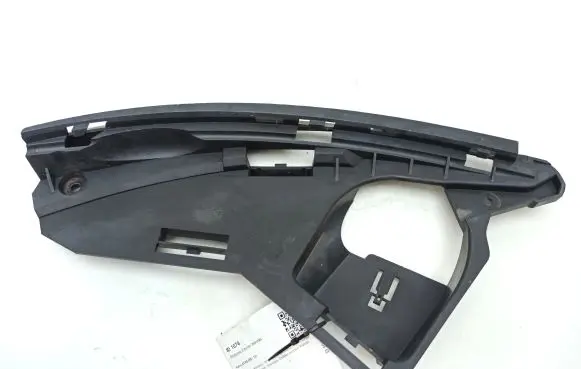 Volvo XC60 Headlight/headlamp mounting bracket 30763433