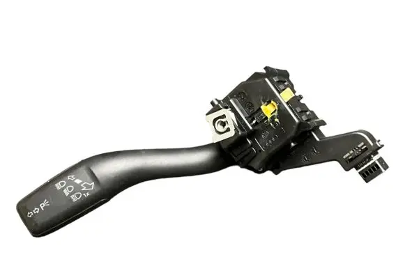 Audi A3 S3 A3 Sportback 8P Indicator stalk 8P0953513E 10002271