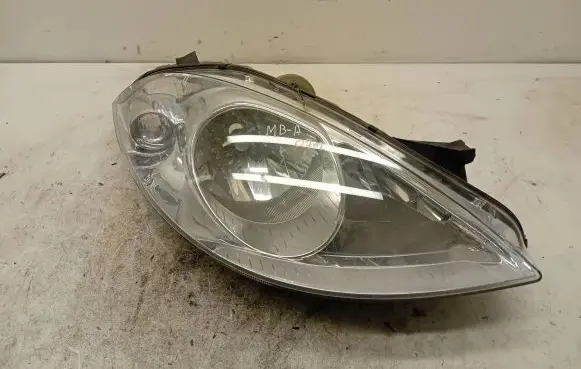 Mercedes-Benz A W169 Headlight/headlamp A1698200261 131010600 15631564