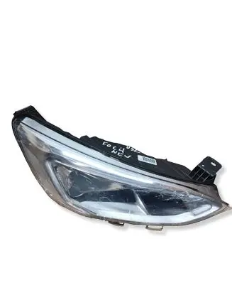 Ford Focus Headlight/headlamp JX7B13W029AE