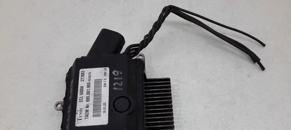 Mercedes-Benz CLK A209 C209 Coolant fan relay 377683