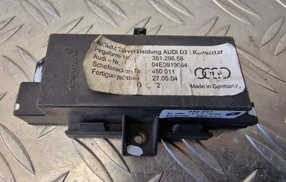 Audi A8 S8 D3 4E Door control unit/module 04E0919064