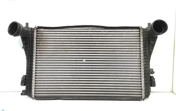Volkswagen PASSAT B6 Intercooler radiator 3C0145805F