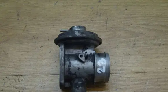 BMW 3 E46 EGR valve 78545204