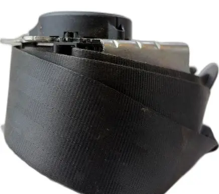 Land Rover Discovery Sport Rear seatbelt buckle 628634000