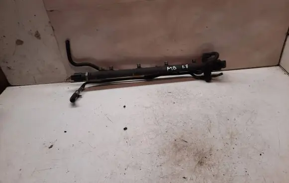 Mercedes-Benz A W168 Fuel main line pipe 6680700095