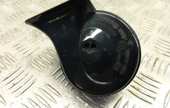Audi A3 S3 8L Horn signal KLAXONTR99