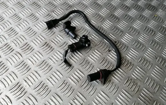 Hyundai Santa Fe Camshaft position sensor 3930027000 3920027000 9490930004