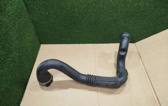 Renault Master III Intercooler hose/pipe 144605593R