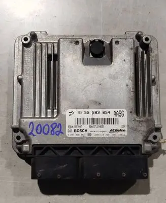 Opel Insignia A Engine control unit/module 55583654 0281018454