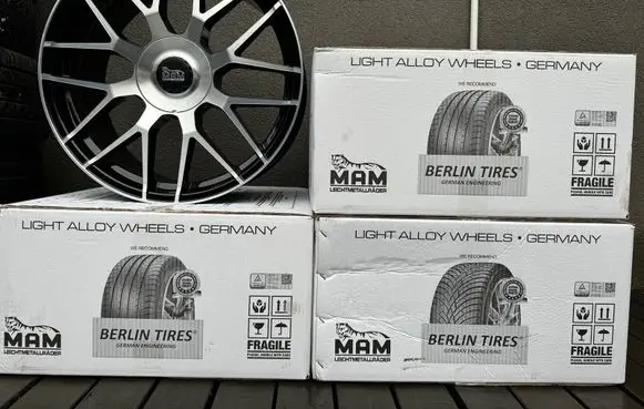 R19 alloy rim