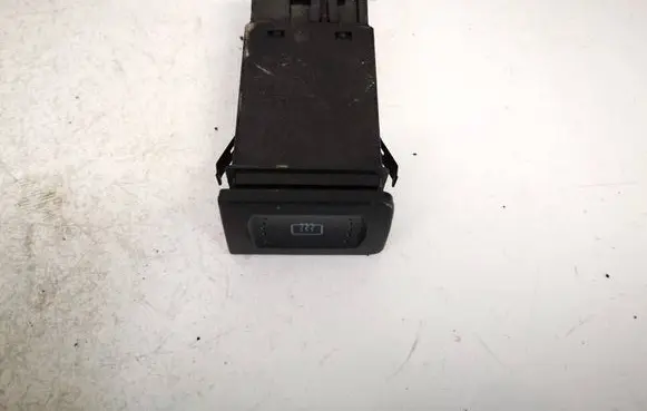Volkswagen Golf IV Windscreen/window heater switch 1j0953235a